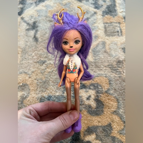 Enchantimals Dolls set of 5 - Picture 2 of 11